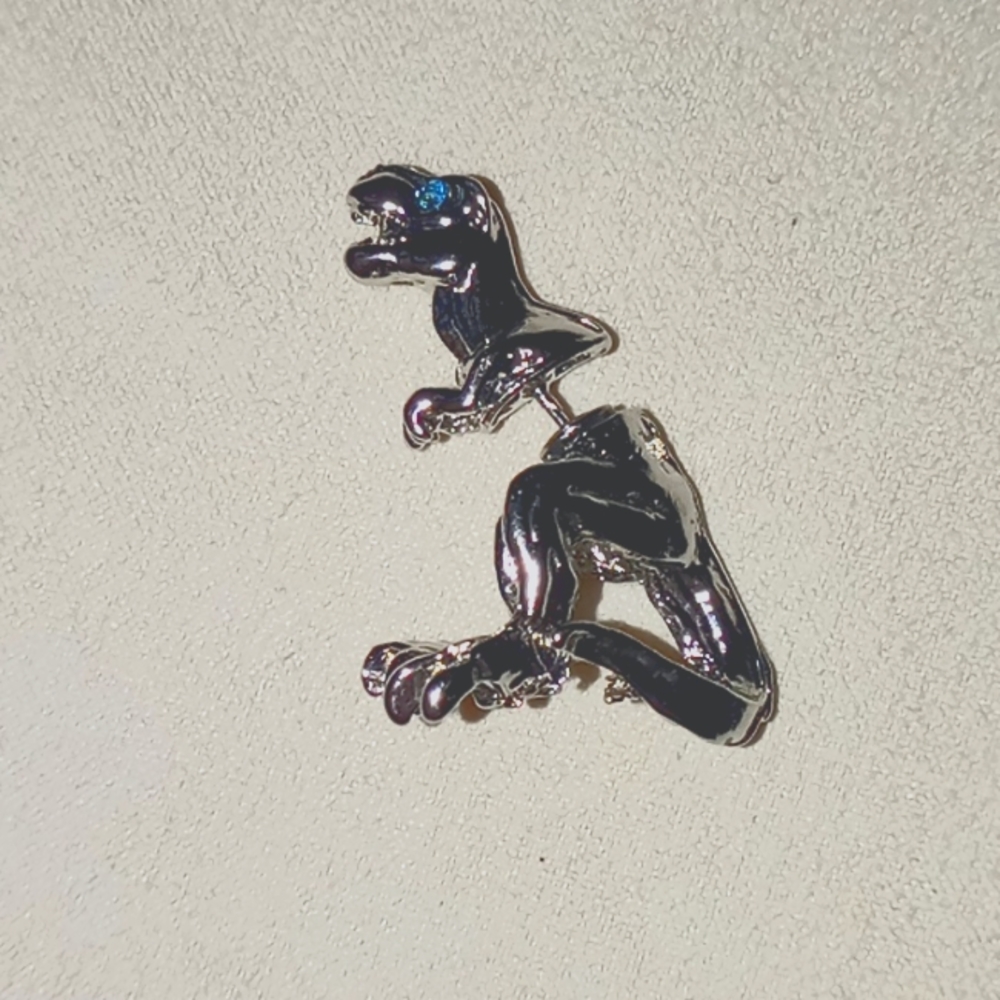 T-Rex Dinosaur Fake Gauge Ear Stud